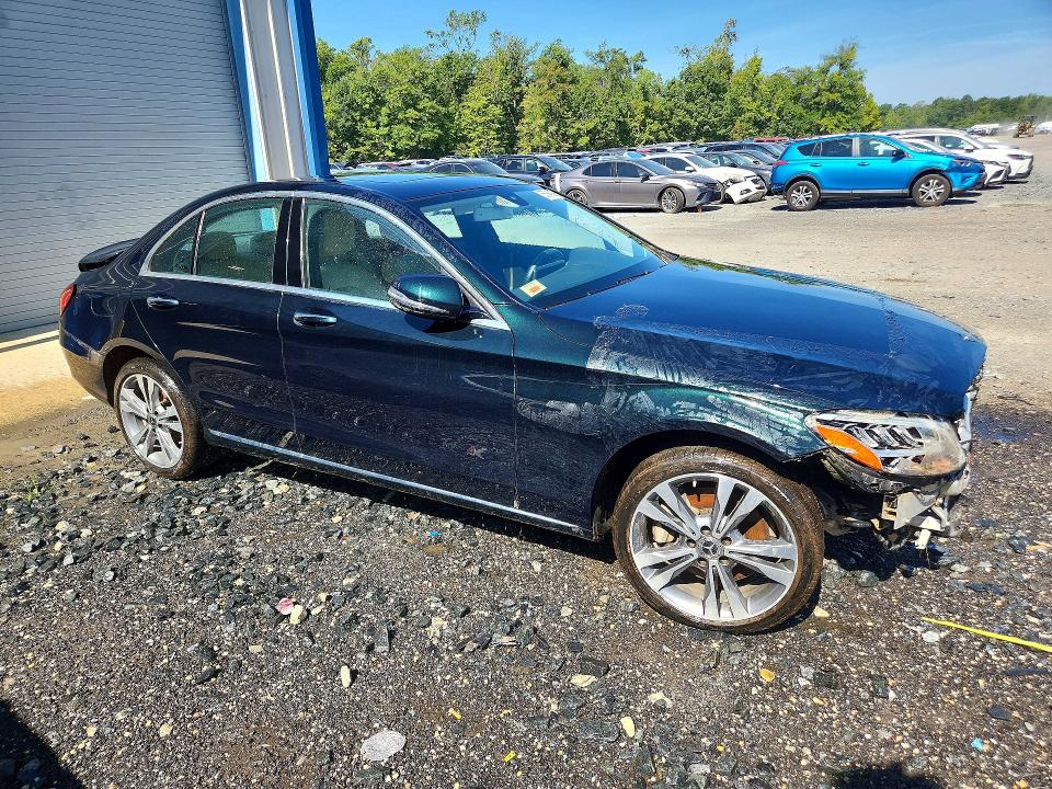 Продажа на аукционе авто 2019 Mercedes-benz C, vin: 55SWF8EB4KU310852, номер лота: 65948556