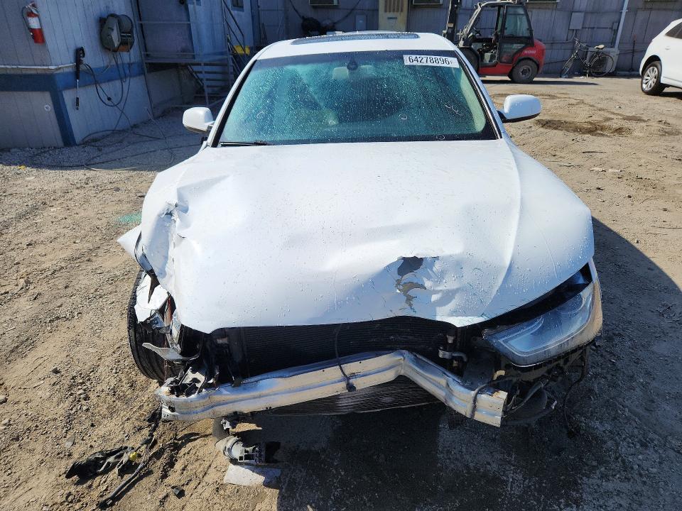 Aukcja sprzedaży 2015 Audi A4, vin: WAUEFAFL6FN015185, numer aukcji: 64278896