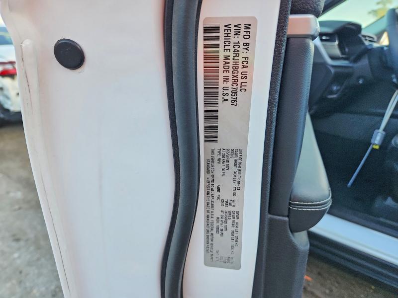 63866786 :رقم المزاد ، 1C4RJHBGXRC705767 vin ، 2024 Jeep Grand Cherokee مزاد بيع