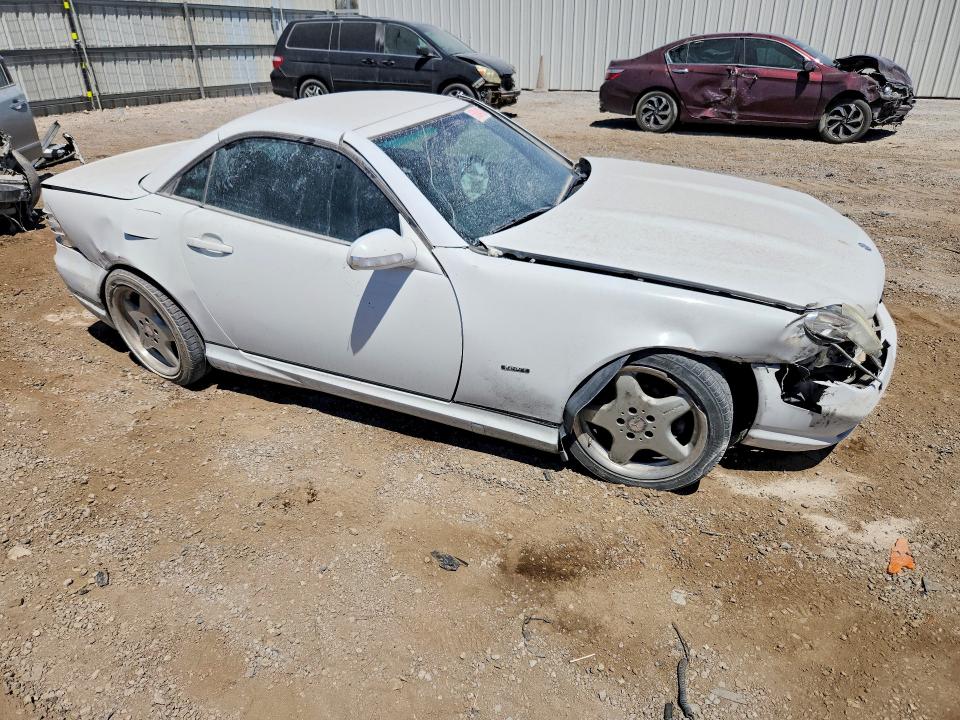 55084286 :رقم المزاد ، WDBKK49F11F174254 vin ، 2001 Mercedes-benz Slk مزاد بيع