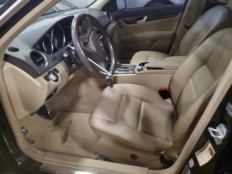 2013 Mercedes-benz C მანქანა იყიდება აუქციონზე, vin: WDDGF8AB6DR285919, აუქციონის ნომერი: 63611106