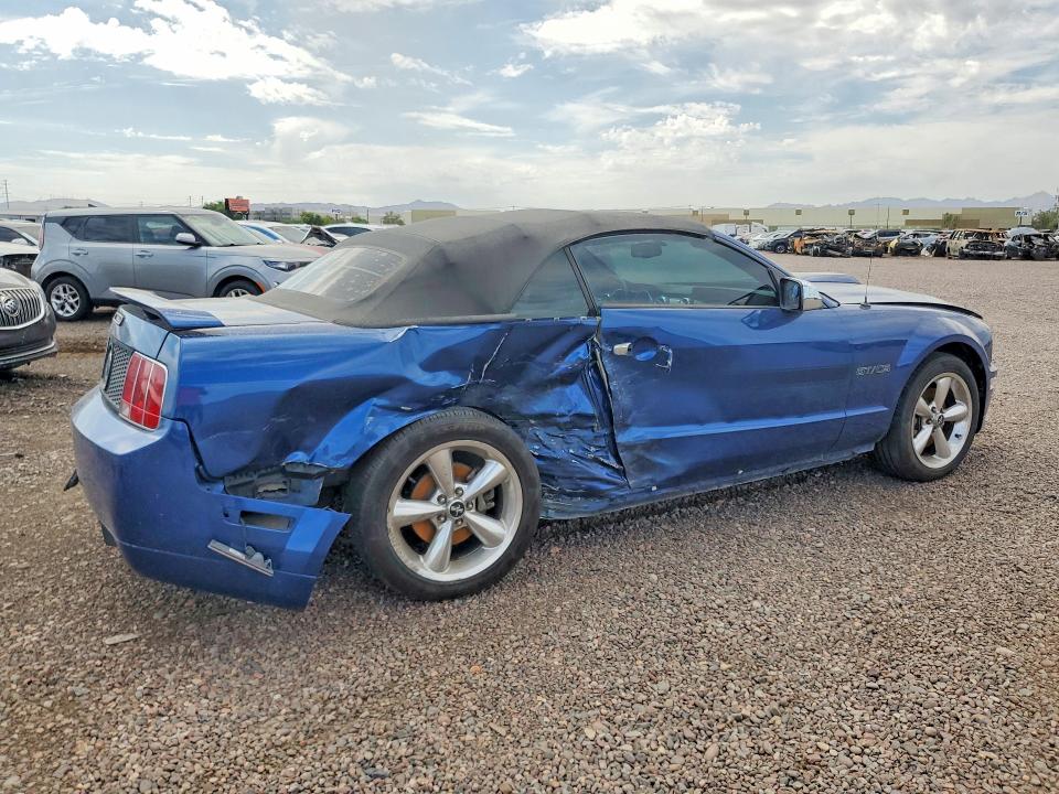 2007 Ford Mustang მანქანა იყიდება აუქციონზე, vin: 1ZVHT85H175364302, აუქციონის ნომერი: 62536656