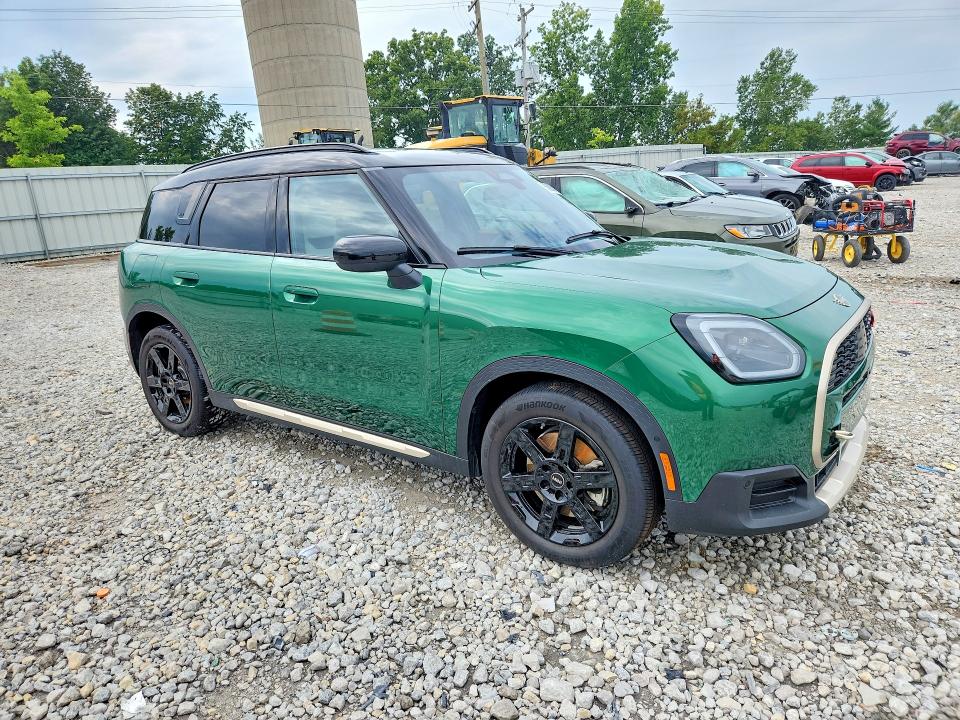 2026 Mini Countryman მანქანა იყიდება აუქციონზე, vin: WMZ23GA05T7U17827, აუქციონის ნომერი: 66263496