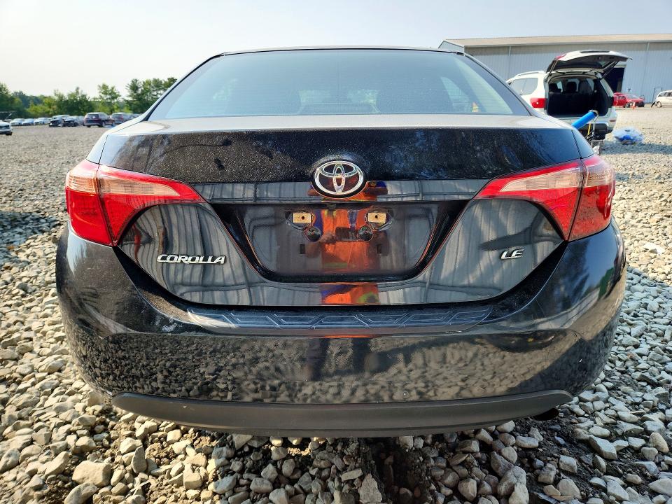 2017 Toyota Corolla მანქანა იყიდება აუქციონზე, vin: 5YFBURHE1HP729238, აუქციონის ნომერი: 64857996