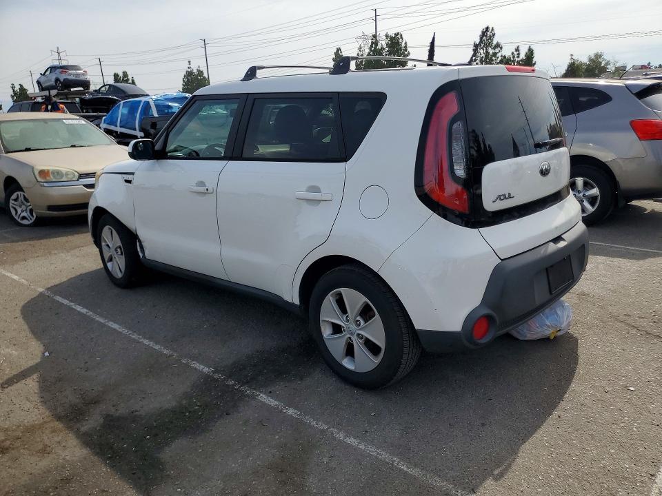 65023826 :رقم المزاد ، KNDJN2A26F7793662 vin ، 2015 Kia Soul مزاد بيع