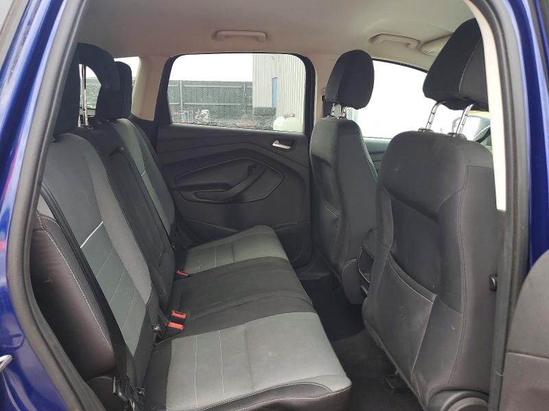 65212586 :رقم المزاد ، 1FMCU0GX5FUC30005 vin ، 2015 Ford Escape مزاد بيع