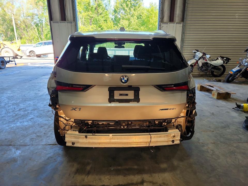 63889896 :رقم المزاد ، WBX73EF00R5Z34088 vin ، 2024 Bmw X1 مزاد بيع