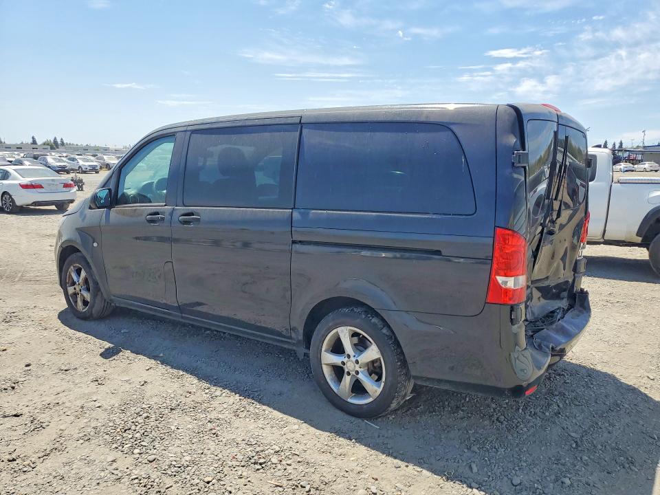64735726 :رقم المزاد ، WD4PG2EE9J3357385 vin ، 2018 Mercedes-benz Metris مزاد بيع