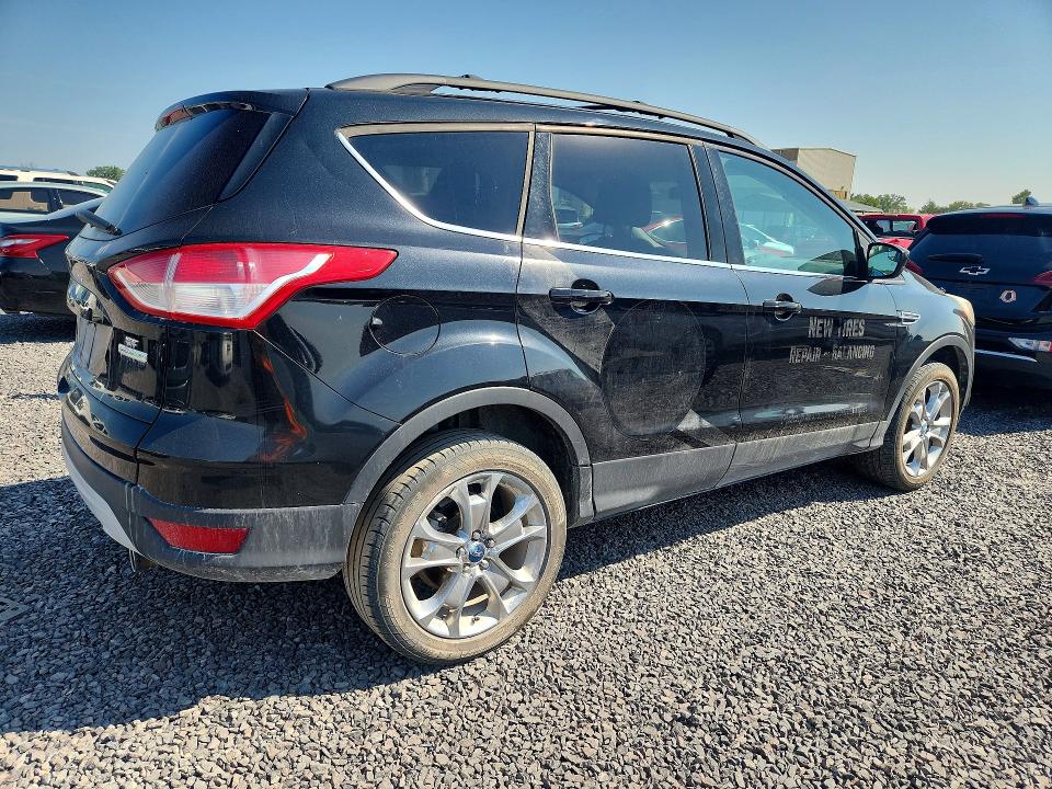 2013 Ford Escape მანქანა იყიდება აუქციონზე, vin: 1FMCU0GX0DUA03902, აუქციონის ნომერი: 65341906