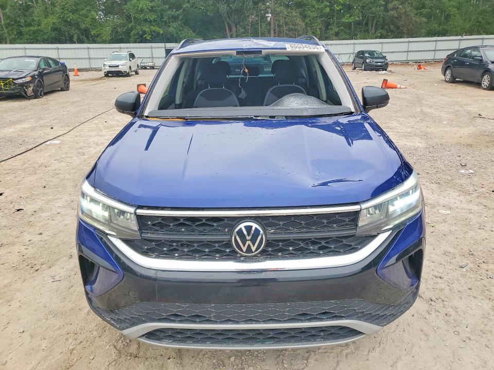 Продажа на аукционе авто 2022 Volkswagen Taos, vin: 3VVDX7B27NM011801, номер лота: 65534836