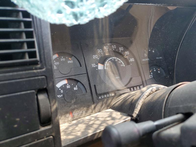 64470566 :رقم المزاد ، 1GCDC14H0JZ213378 vin ، 1988 Chevrolet Gmt-400 مزاد بيع