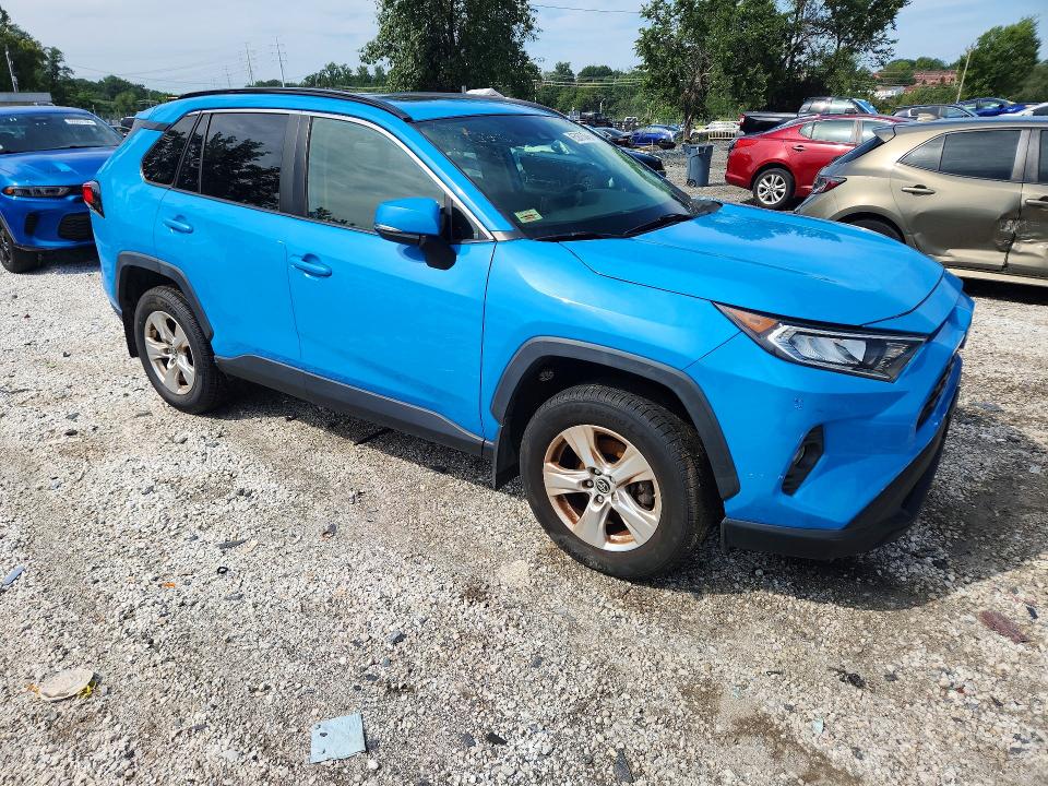 Продаж на аукціоні авто 2019 Toyota Rav4, vin: JTMP1RFV8KJ014812, номер лоту: 65875846