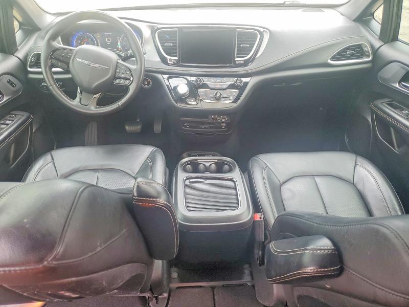 64452786 :رقم المزاد ، 2C4RC1BGXMR560957 vin ، 2021 Chrysler Pacifica مزاد بيع