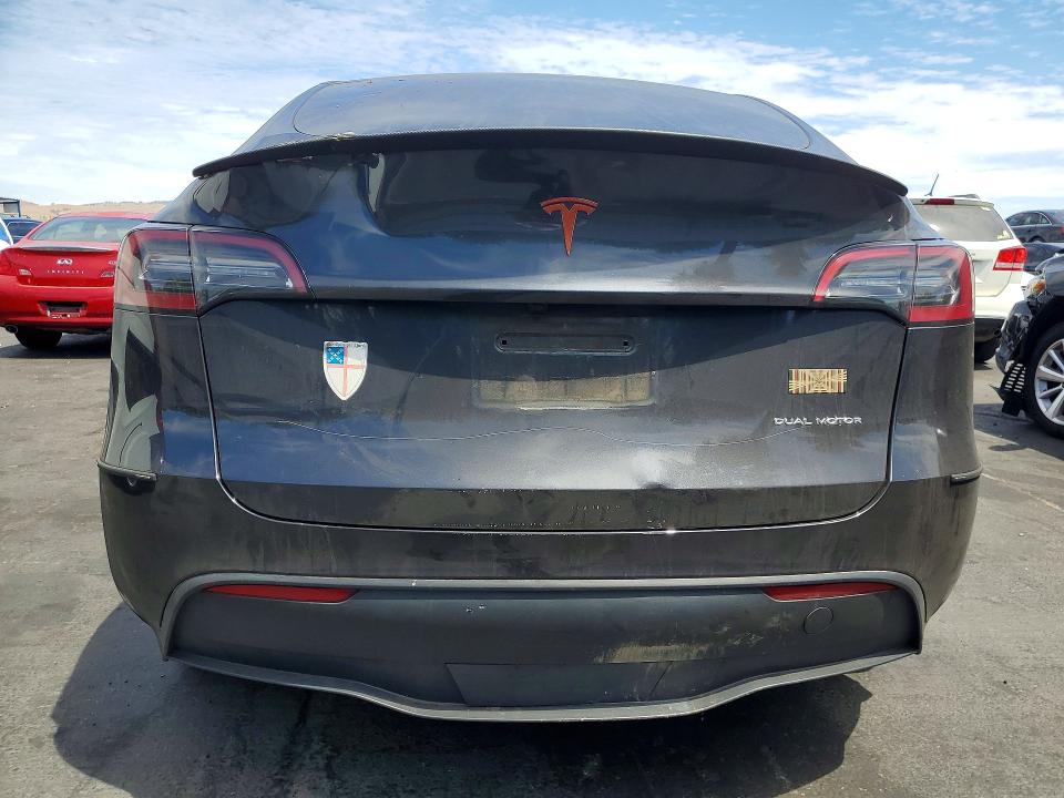 65326776 :رقم المزاد ، 7SAYGDEE2RF032475 vin ، 2024 Tesla Model Y مزاد بيع