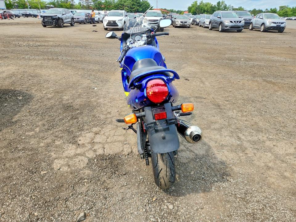 64841786 :رقم المزاد ، JS1GN79A822100367 vin ، 2002 Suzuki Gsx600 مزاد بيع