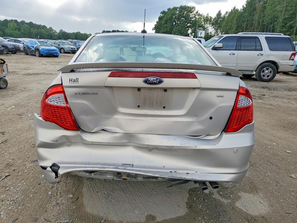 63293026 :رقم المزاد ، 3FAHP0HA5AR427094 vin ، 2010 Ford Fusion مزاد بيع
