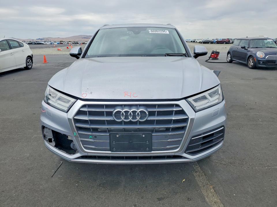 2019 Audi Q5 მანქანა იყიდება აუქციონზე, vin: WA1BNAFY3K2102200, აუქციონის ნომერი: 66962296