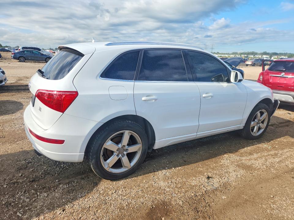 65124466 :رقم المزاد ، WA1LKAFP7AA105464 vin ، 2010 Audi Q5 مزاد بيع