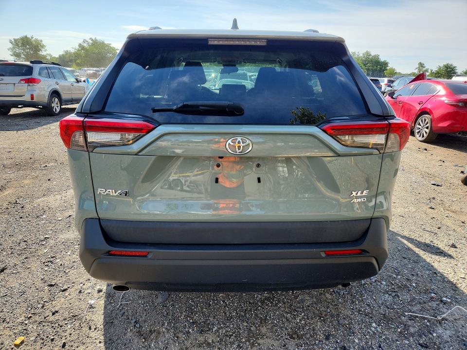 2020 Toyota Rav4 მანქანა იყიდება აუქციონზე, vin: 2T3P1RFV7LW129324, აუქციონის ნომერი: 63164636