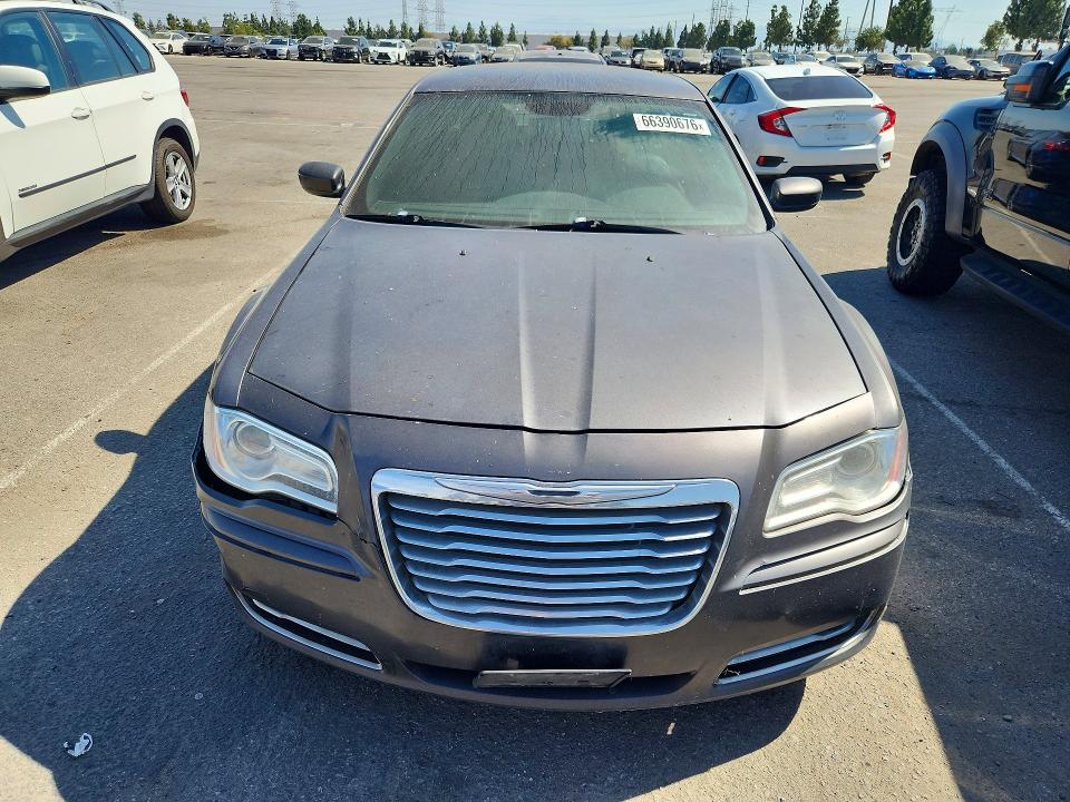 Продажа на аукционе авто 2013 Chrysler 300, vin: 2C3CCAAG3DH561241, номер лота: 66390676