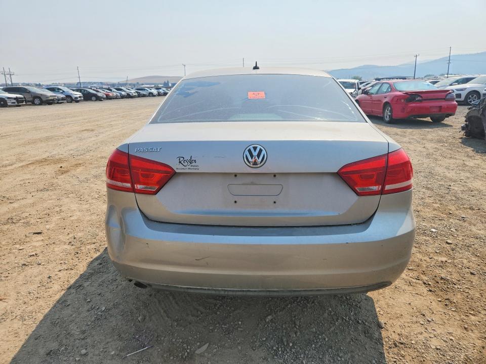 64640016 :رقم المزاد ، 1VWAH7A32CC080237 vin ، 2012 Volkswagen Passat مزاد بيع