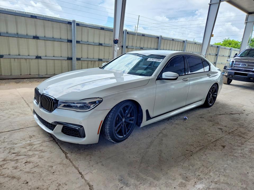 67431056 :رقم المزاد ، WBA7F2C50KB240444 vin ، 2019 Bmw 750 مزاد بيع