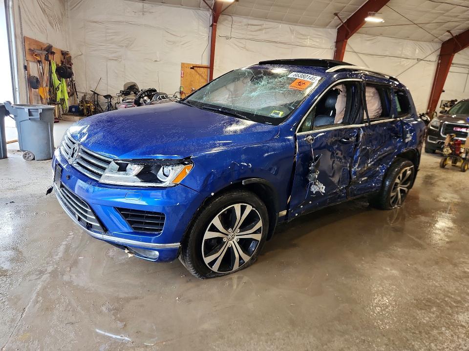 2017 Volkswagen Touareg მანქანა იყიდება აუქციონზე, vin: WVGRF7BP4HD006313, აუქციონის ნომერი: 66380146
