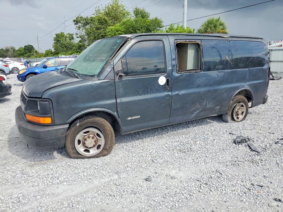 67130486 :رقم المزاد ، 1GAGG25V951193396 vin ، 2005 Chevrolet Express G2500 مزاد بيع