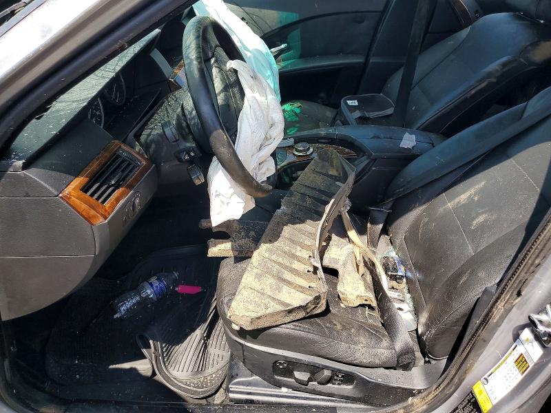 64204306 :رقم المزاد ، WBANF73527CU28601 vin ، 2007 Bmw 530 مزاد بيع
