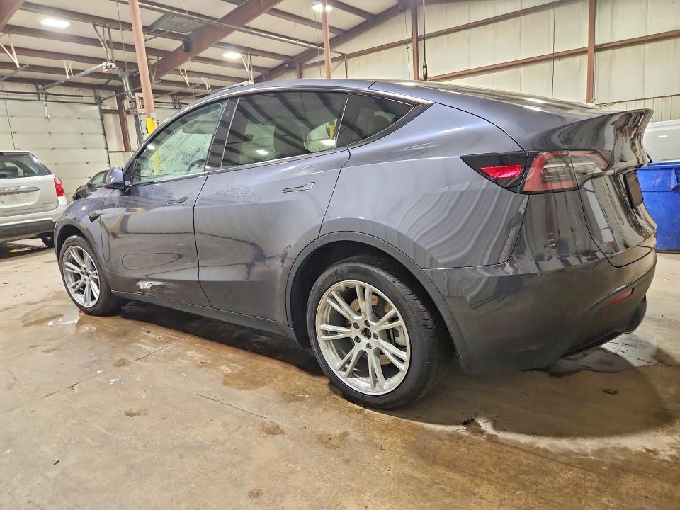 Продаж на аукціоні авто 2023 Tesla Model Y, vin: 7SAYGDEE4PA113245, номер лоту: 64270036