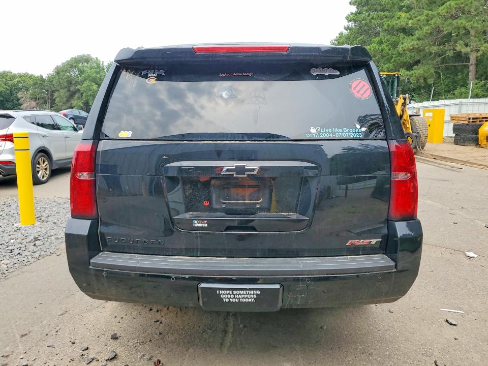 64249546 :رقم المزاد ، 1GNSKHKC5LR226275 vin ، 2020 Chevrolet Suburban مزاد بيع