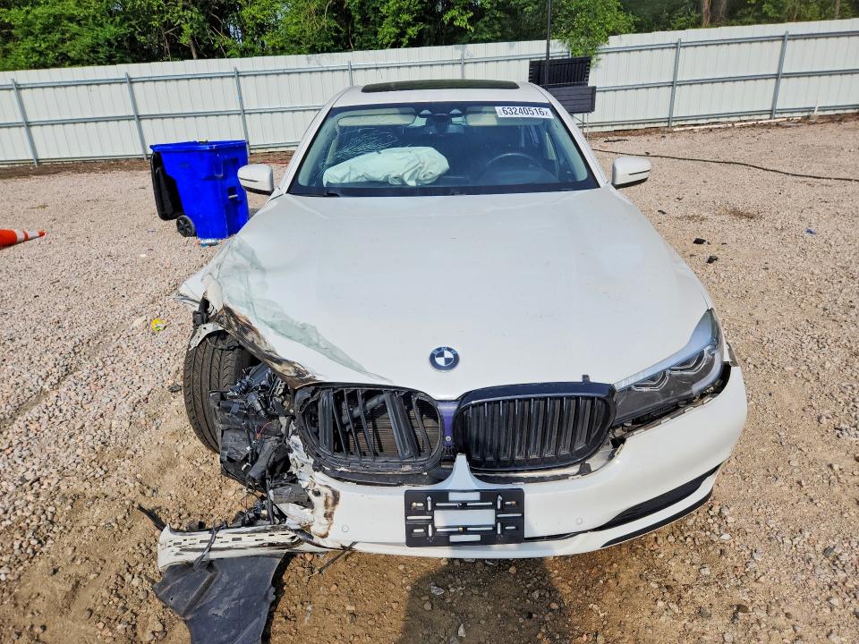 63240516 :رقم المزاد ، WBA7E4C57KGV70499 vin ، 2019 Bmw 740 مزاد بيع