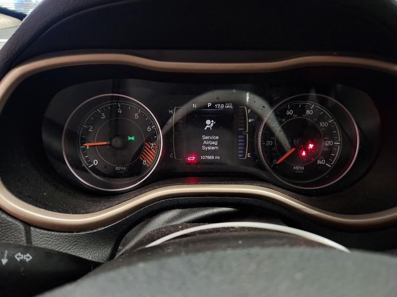 2015 Jeep Cherokee მანქანა იყიდება აუქციონზე, vin: 1C4PJMCS0FW728441, აუქციონის ნომერი: 65684746