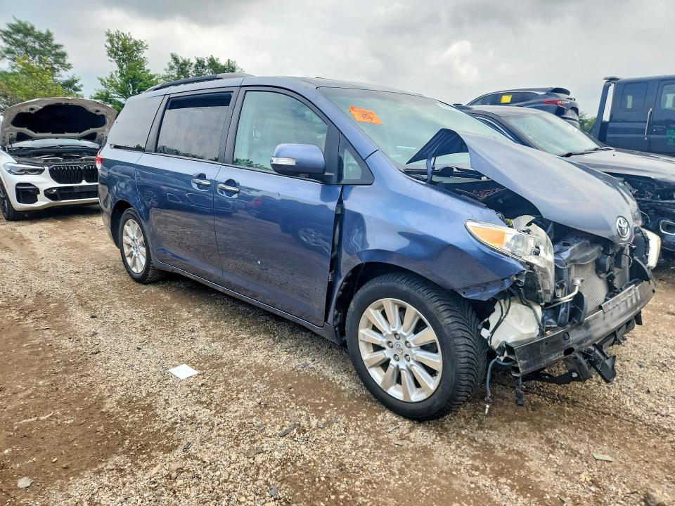 2013 Toyota Sienna მანქანა იყიდება აუქციონზე, vin: 5TDDK3DC1DS056291, აუქციონის ნომერი: 65295336