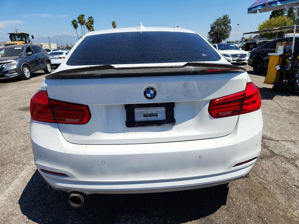 66829236 :رقم المزاد ، WBA8E1G56GNT35253 vin ، 2016 Bmw 320 مزاد بيع