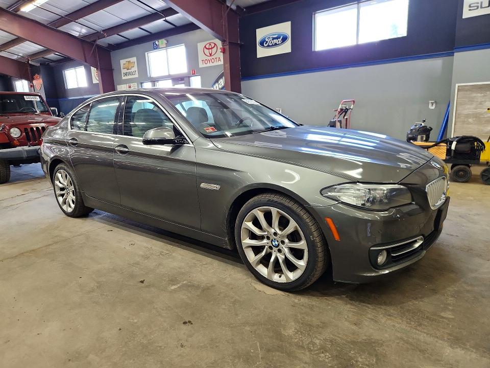 64319236 :رقم المزاد ، WBA5B3C59ED537374 vin ، 2014 Bmw 535 مزاد بيع