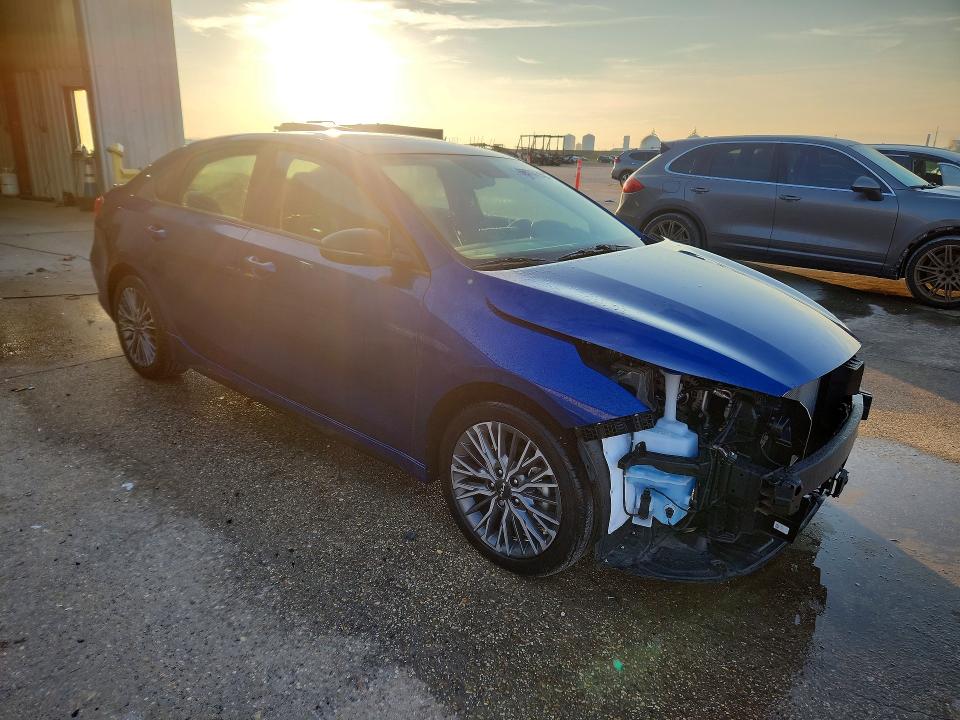 2024 Kia Forte მანქანა იყიდება აუქციონზე, vin: 3KPF54AD6RE827199, აუქციონის ნომერი: 66576576