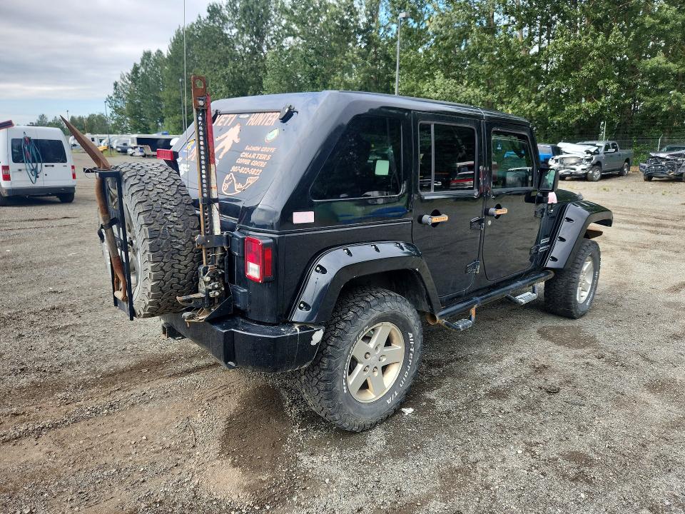 2015 Jeep Wrangler Unlimited მანქანა იყიდება აუქციონზე, vin: 1C4BJWDG1FL692194, აუქციონის ნომერი: 64465576