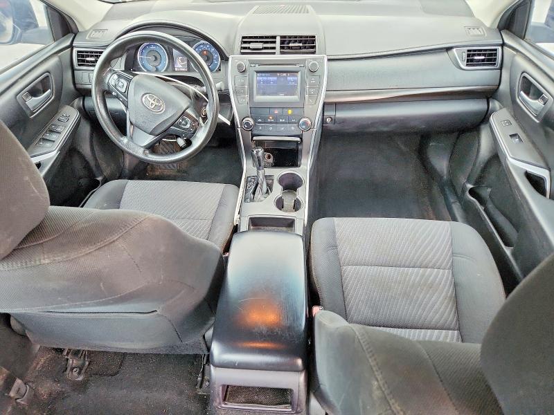 62345726 :رقم المزاد ، 4T1BF1FK7HU812532 vin ، 2017 Toyota Camry مزاد بيع