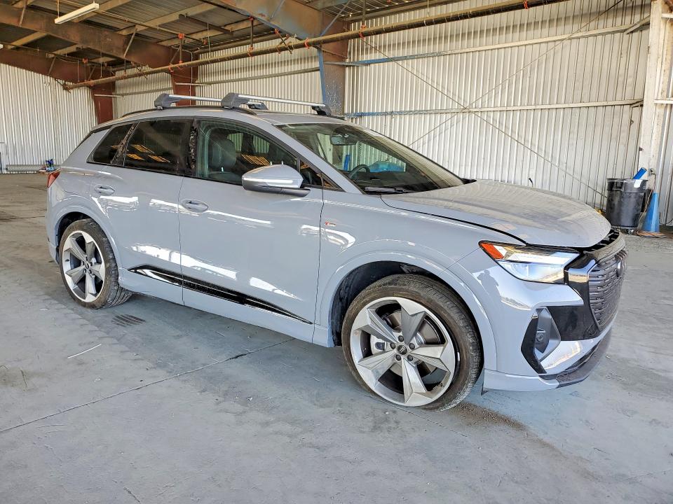 Aukcja sprzedaży 2025 Audi Q4 E-tron, vin: WA1LUBFZ2SP042404, numer aukcji: 63563346