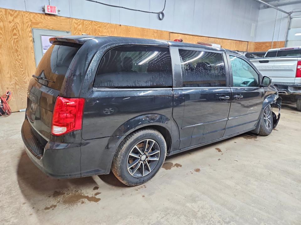 66338336 :رقم المزاد ، 2C4RDGBG7FR750718 vin ، 2015 Dodge Grand Caravan مزاد بيع