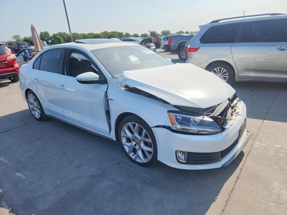 2014 Volkswagen Jetta მანქანა იყიდება აუქციონზე, vin: 3VW4S7AJ3EM307935, აუქციონის ნომერი: 63936376