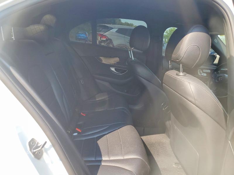 64604116 :رقم المزاد ، WDDWF4KB0JR413263 vin ، 2018 Mercedes-benz C مزاد بيع