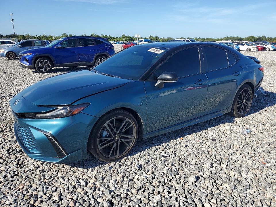 Auction sale of the 2025 Toyota Camry, vin: 4T1DAACK6SU170288, lot number: 64563036
