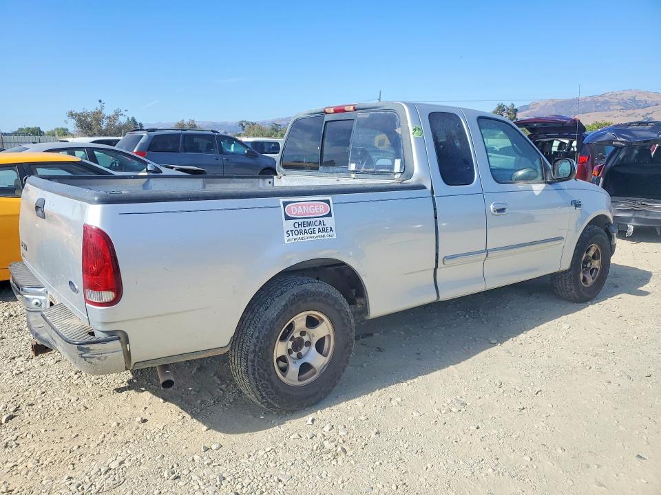 2000 Ford F150 მანქანა იყიდება აუქციონზე, vin: 1FTRX17W6YKA88037, აუქციონის ნომერი: 66903726