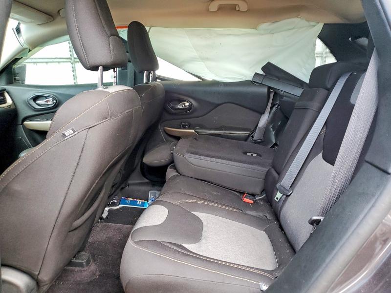 64249266 :رقم المزاد ، 1C4PJLAB3HW666971 vin ، 2017 Jeep Cherokee مزاد بيع
