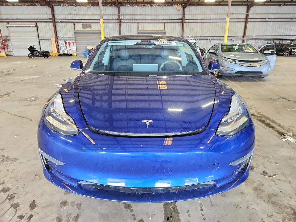 63875386 :رقم المزاد ، 5YJ3E1EA8LF631090 vin ، 2020 Tesla Model 3 مزاد بيع