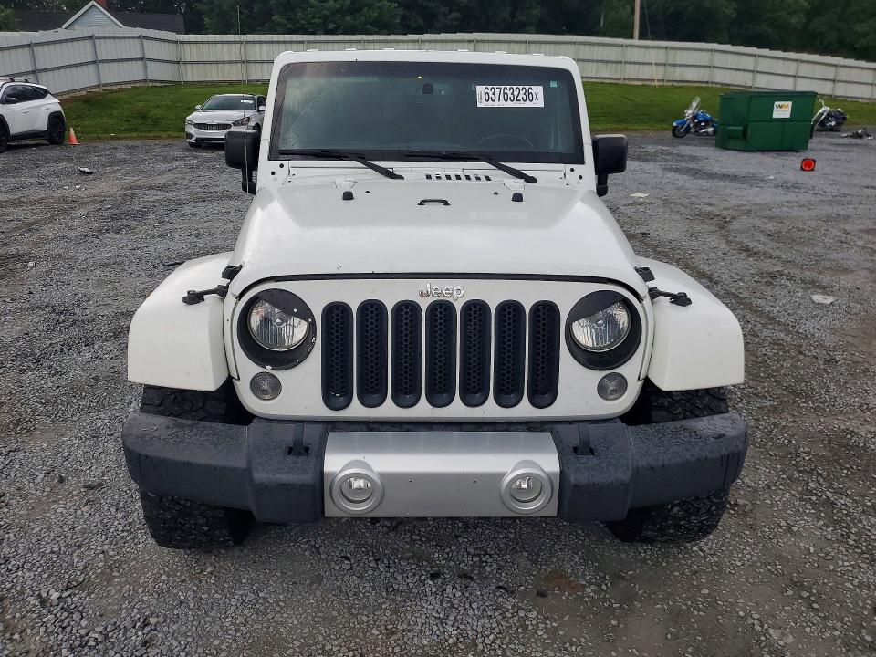 Продажа на аукционе авто 2015 Jeep Wrangler Unlimited, vin: 1C4BJWEG6FL624777, номер лота: 63763236