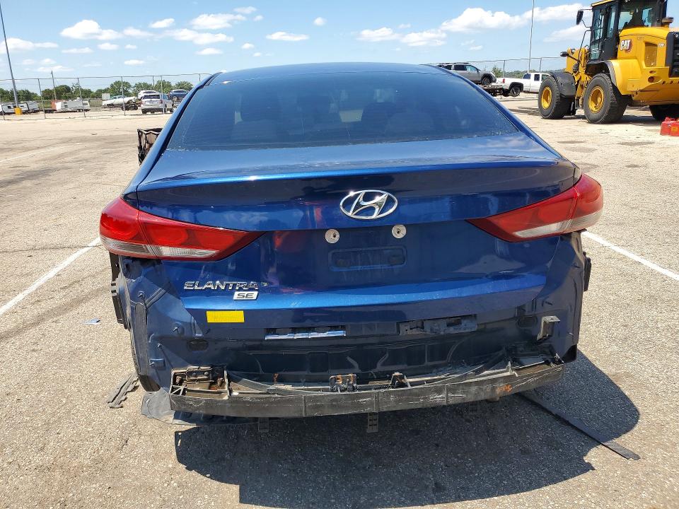 2018 Hyundai Elantra მანქანა იყიდება აუქციონზე, vin: 5NPD74LF0JH307046, აუქციონის ნომერი: 61060306