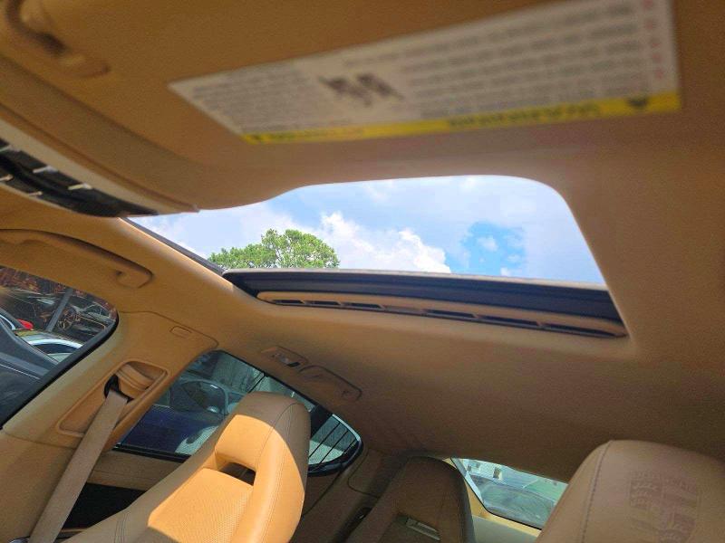 2015 Porsche Panamera მანქანა იყიდება აუქციონზე, vin: WP0AA2A72FL000498, აუქციონის ნომერი: 67309846